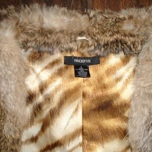 Arden B Jackets & Coats - ARDEN B ~ RABBIT HAIR SHRUG ~ M ~ SO SOFT!!!!! Arden B Jackets & Coats - ARDEN B ~ RABBIT HAIR SHRUG ~ M ~ SO SOFT!!!!!